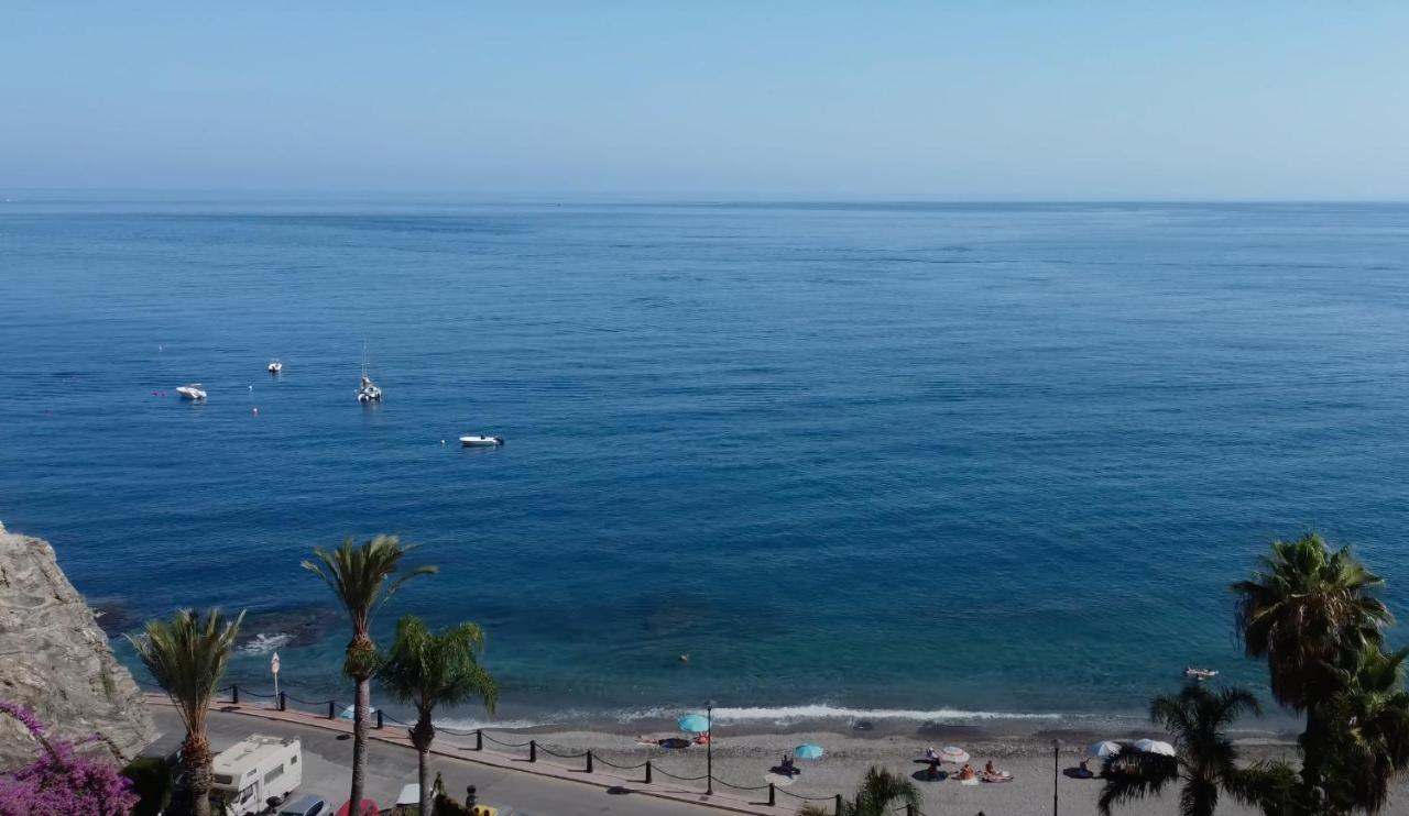 Espectacular Casa En La Playa Con Piscina Privada Casa vacanze Almuñécar